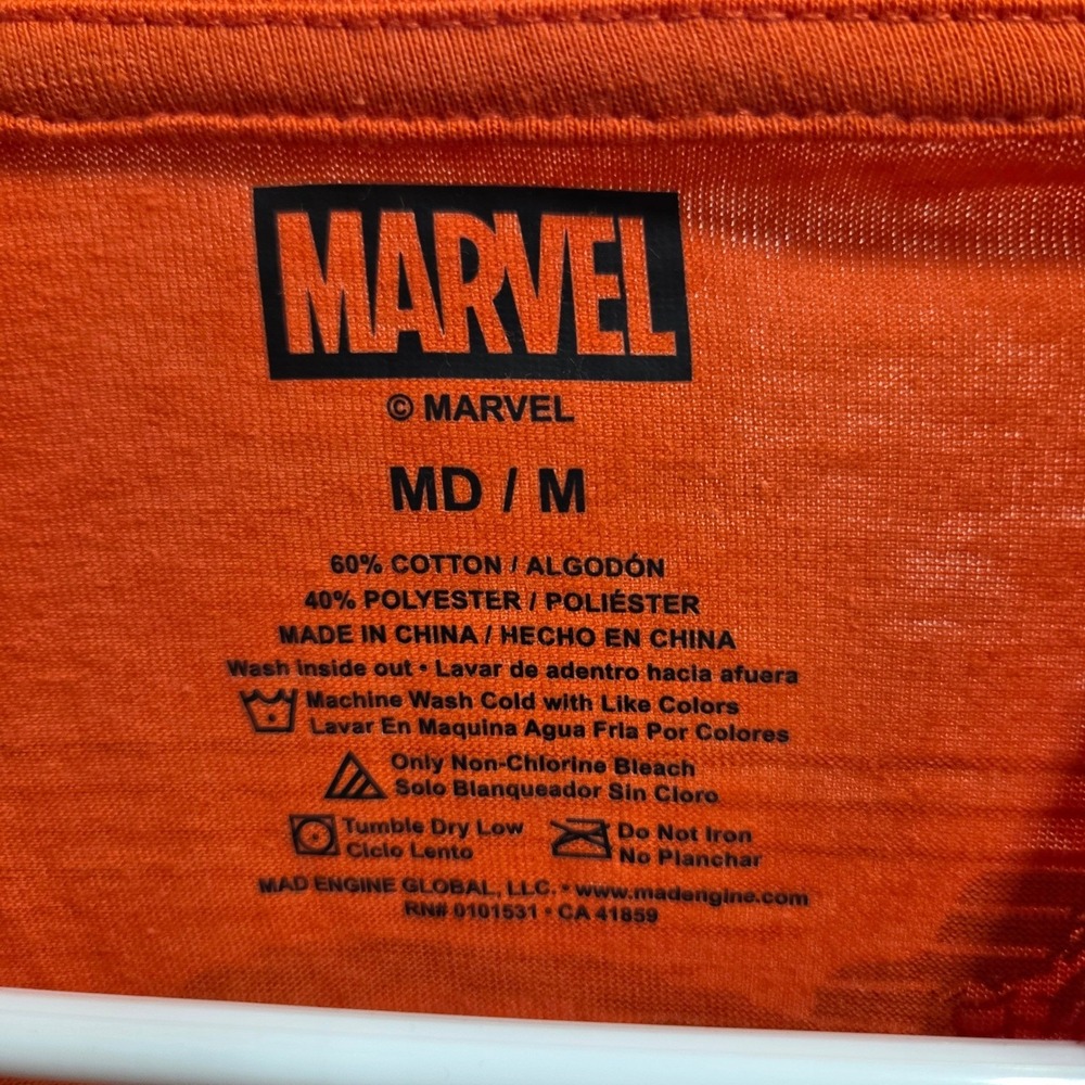 Marvel Spider-Man Muscle Tank Top Men Medium Red Orange Graphic Sleeveless Shirt - Picture 3 of 3